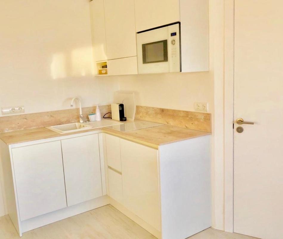 A 2 Passi Dal Mare! Apartment Es Pujols Exterior foto