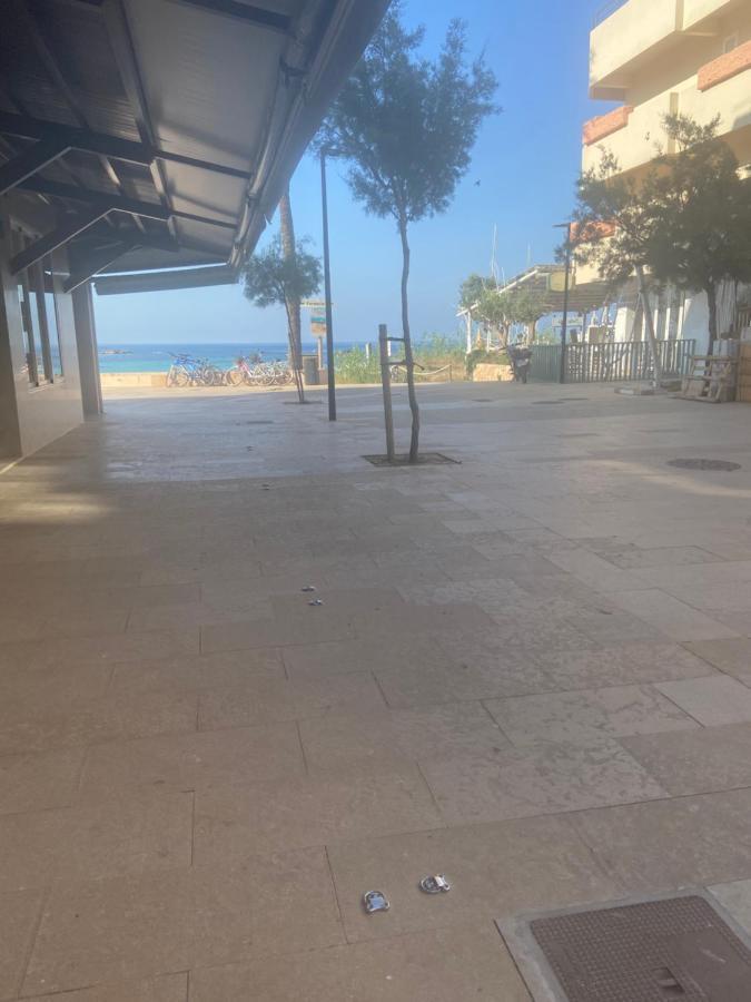 A 2 Passi Dal Mare! Apartment Es Pujols Exterior foto
